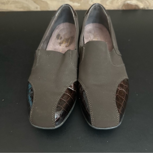 Clarks Womens Slip On Dress Shoes 7.5M Brown Gael Rex Comfort Model Workwear - Picture 5 of 9